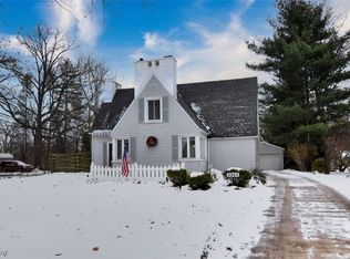 1361 Dorsh Rd, South Euclid, OH 44121