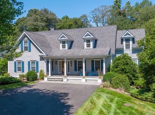 123 Liberty St, Madison, CT 06443