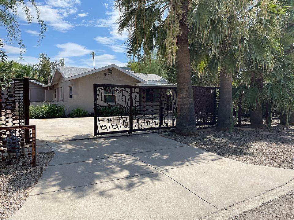 1st image of 808 E Hedrick Dr