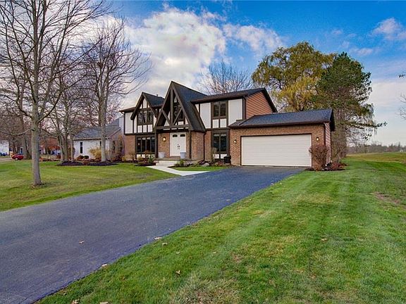 4th image of 294 Glen Oak Dr