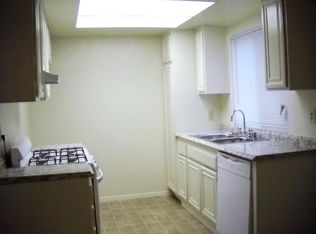 2860 W Lincoln Ave APT D, Anaheim, CA 92801