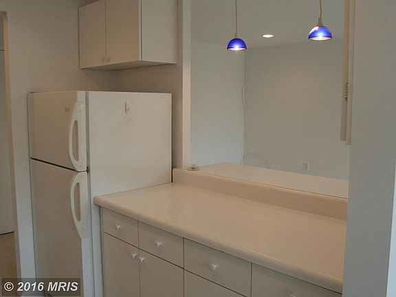 3rd image of 7505 Democracy Blvd APT A337