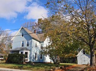 165 School St, Greenfield, MA 01301