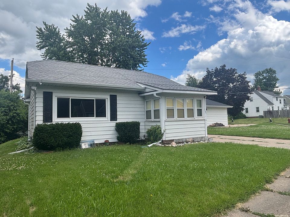 1st image of 1127 Lincoln Dr