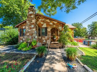 400 Elm St, Kerrville, TX 78028