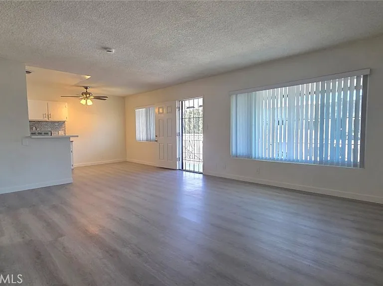 1803 W Sumac Ln #5 — Photo 12