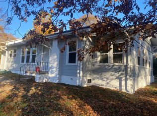 901 Hermitage Dr, Florence, AL 35630