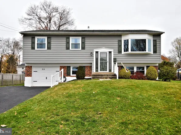 814 Martha Ln, Warminster, PA 18974