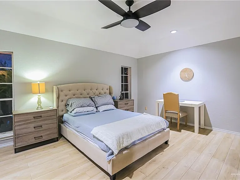 2306 Fox Run St — Photo 17