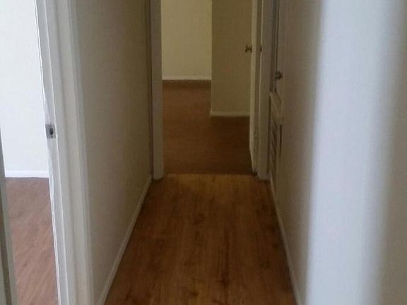 3rd image of 421 Sulu Dr