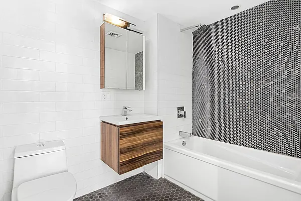 Rented by NOVO Living LLC | media 12