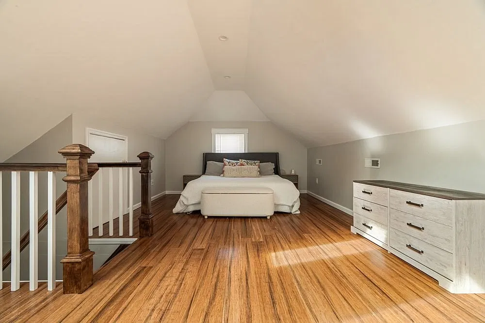 2 bed, 1100 sqft, $2,900 — Photo 1