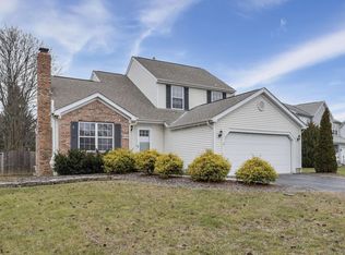 8749 Paulden Ct, Lewis Center, OH 43035