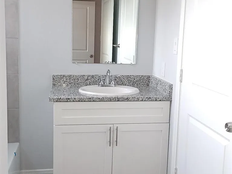 18827 Luminescent Ln — Photo 24