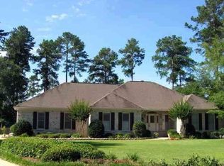 203 Club Ct, Warner Robins, GA 31088