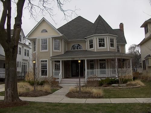 1st image of 525 W Jefferson Ave