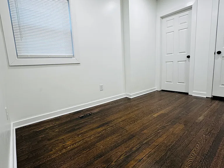 3732 Bellefontaine Ave — Photo 11