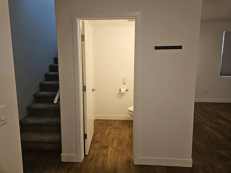 3218 W Glendale Ave #36 — Photo 12