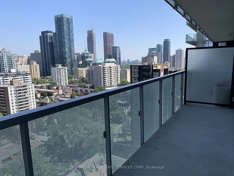 28 Wellesley St E #1909 — Photo 12