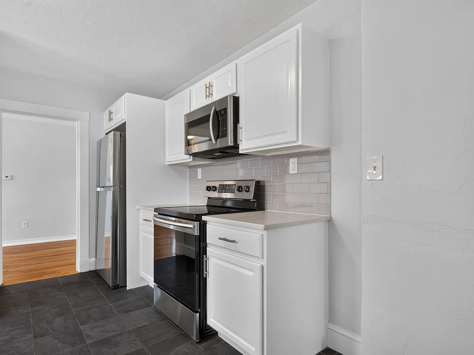 1 bed, 800 sqft, $2,275 — Photo 2