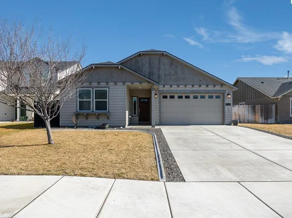 5719 Middle Fork St, Pasco, WA 99301