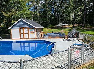 9640 Cosby Mill Rd, Quinton, VA 23141