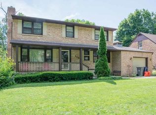 1187 Cedar Ave, Elgin, IL 60120