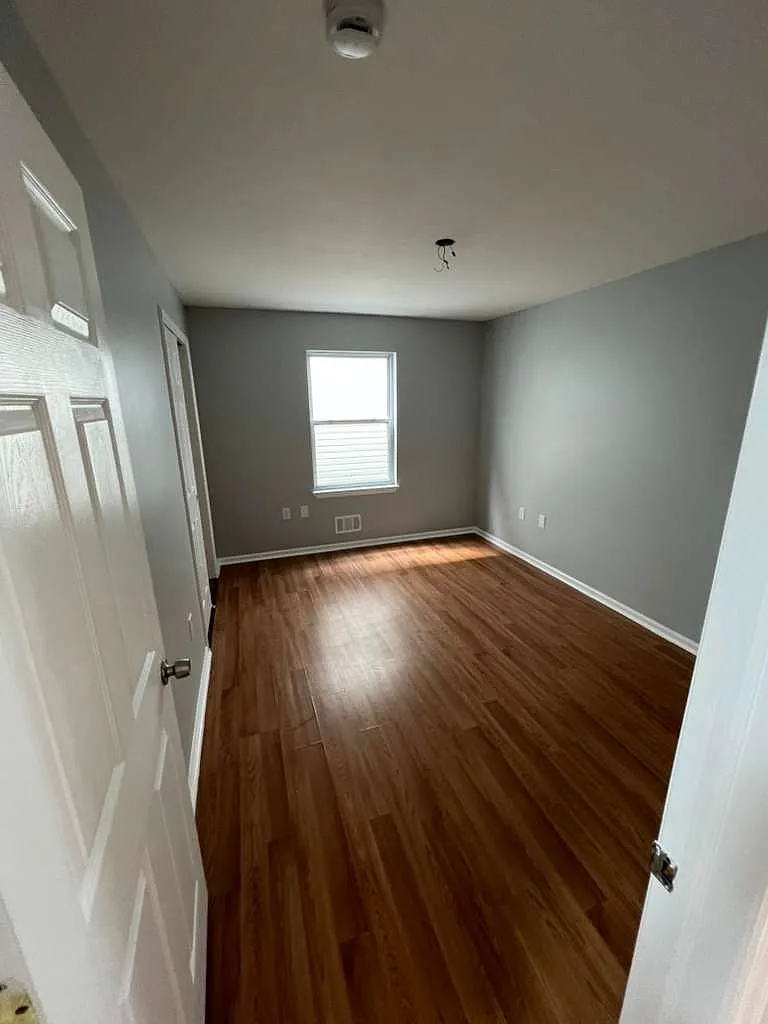 3 bed, $2,600 — Photo 4
