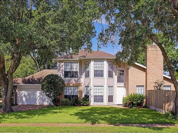 14126 Highcroft Dr, Houston, TX 77077