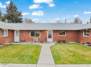 216 N 38th Ave APT 4, Yakima, WA 98902