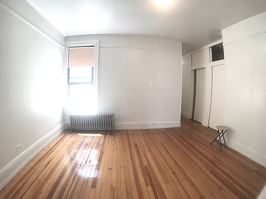 Rented by Axxess Realty Group | media 4