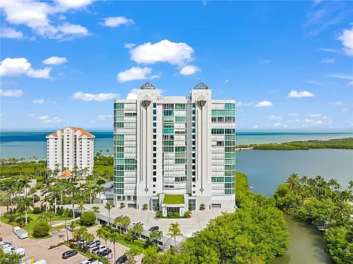 60 Seagate Dr Photo 1