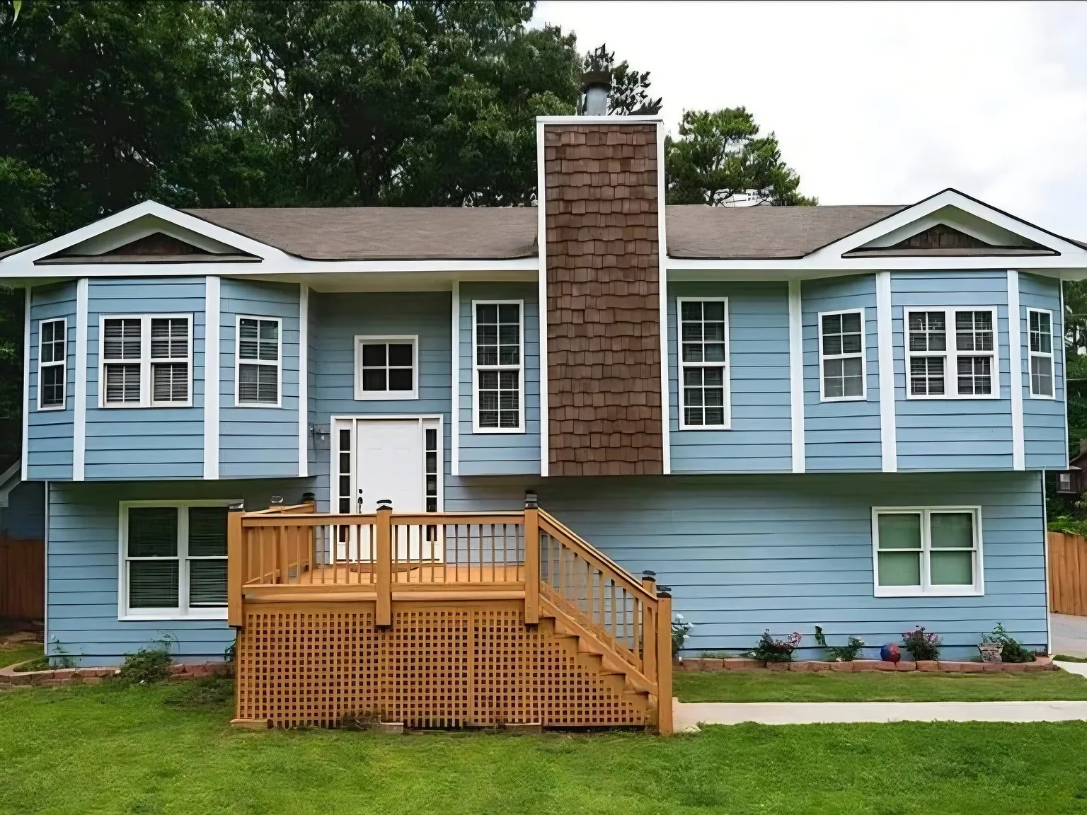 3 bed, 1485 sqft, $2,057 — Photo 1