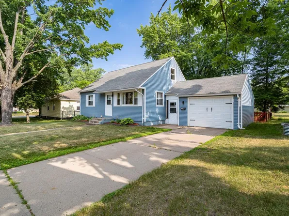 402 LAWRENCE AVENUE, Rothschild, WI 54474