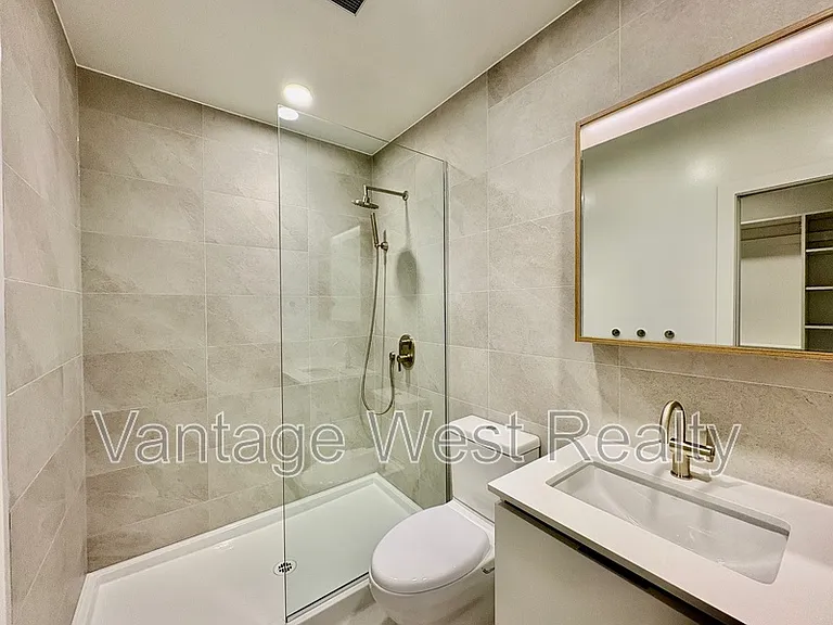 2760 Olalla Rd #103 — Photo 11