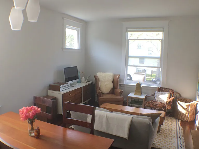 315 W McGraw St #1 — Photo 4