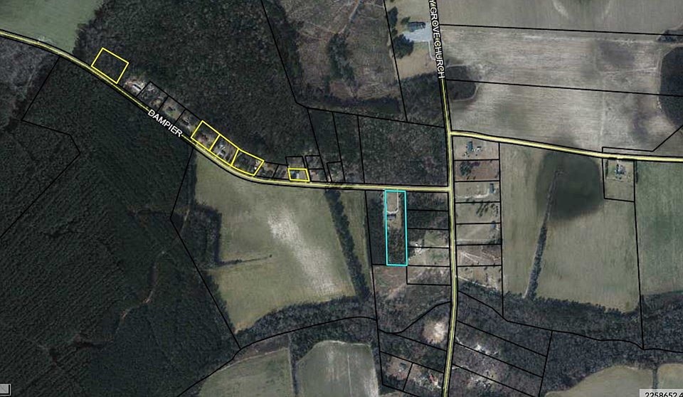 2nd image of 960 Dampier Rd