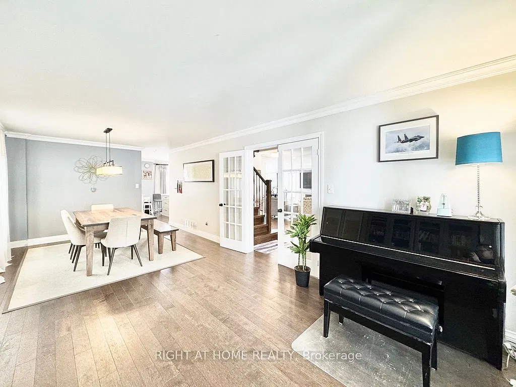 4 bed, $3,100 — Photo 4
