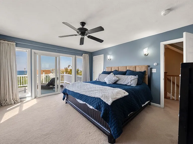 11 Kevin Ave — Photo 22