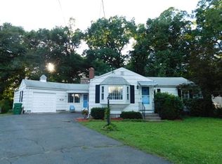 79 Old Farm Rd, Chicopee, MA 01020