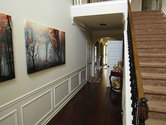 4th image of 4214 Sawgrass Dr