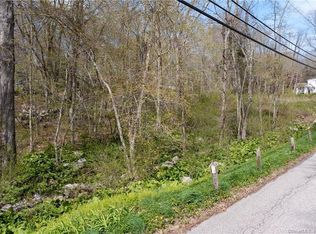 197 N Stonington Rd, Mystic, CT 06355