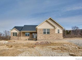 1010 Old Sandila Drive, Brighton Township, MI 48116