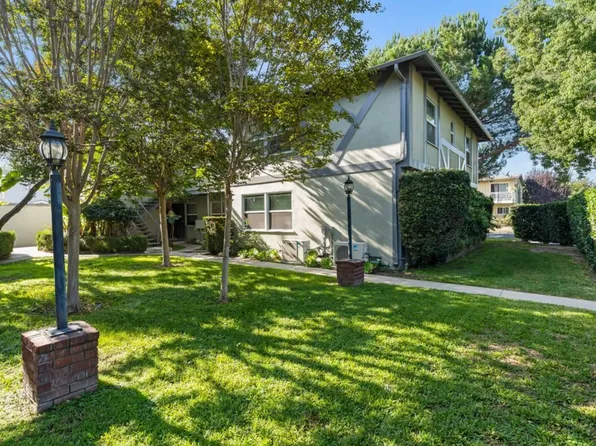 3718 W Chandler Blvd, Burbank, CA 91505