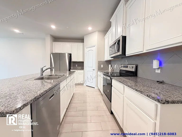 2871 Baneberry Ln — Photo 6