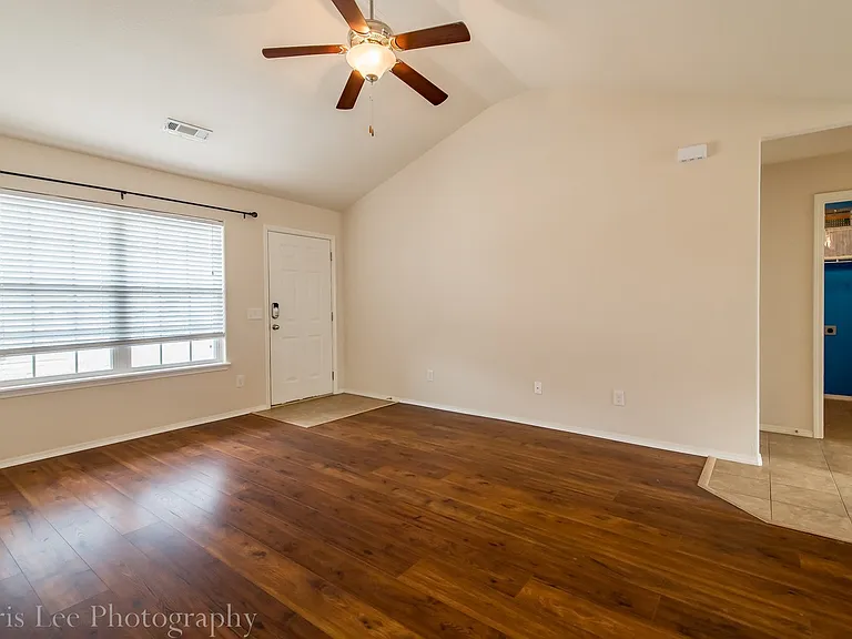 3101 Greensprings Rd — Photo 3