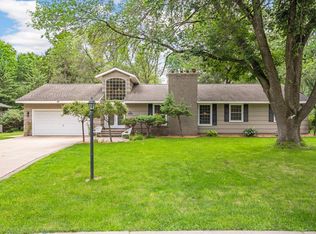 5808 Halifax Ave S, Minneapolis, MN 55424
