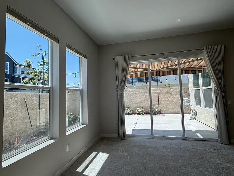 160 Tivoli Ln — Photo 19