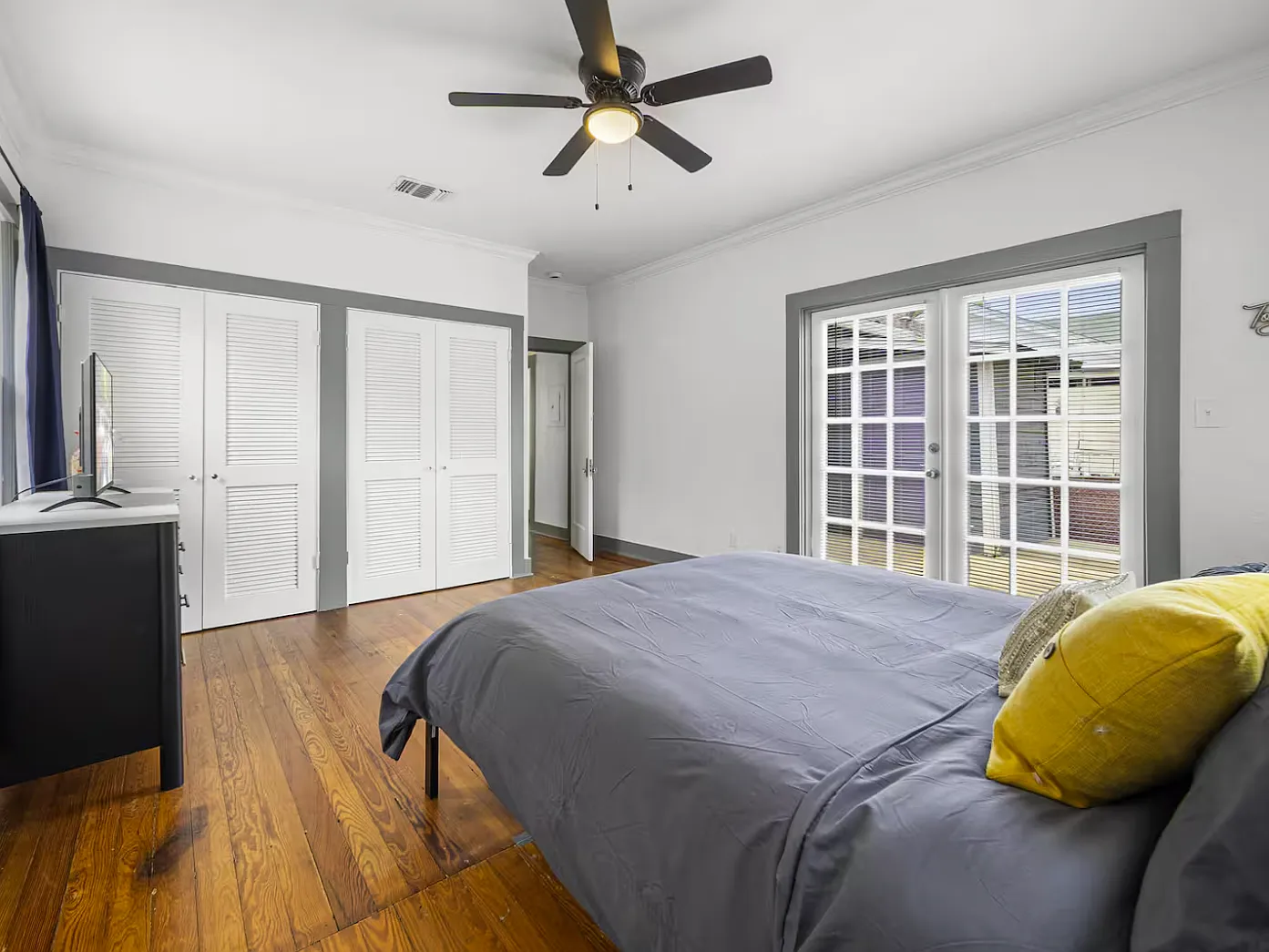 2 bed, 1500 sqft, $1,500 — Photo 4