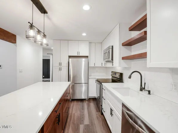 1061 W Beaver Creek Blvd Suite H304, Avon, CO 81620
